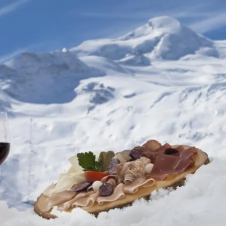 Гостевой дом Garni Domino 3*