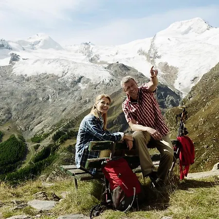 Garni Domino Зас-Фе